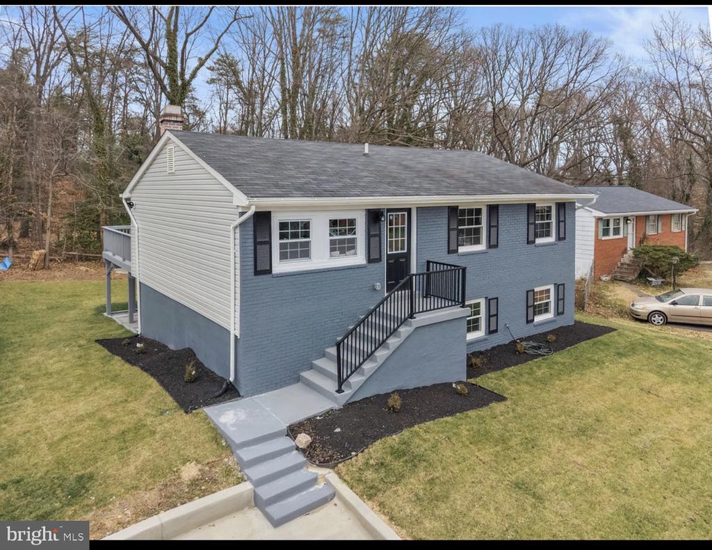 4604 KENTWOOD LANE