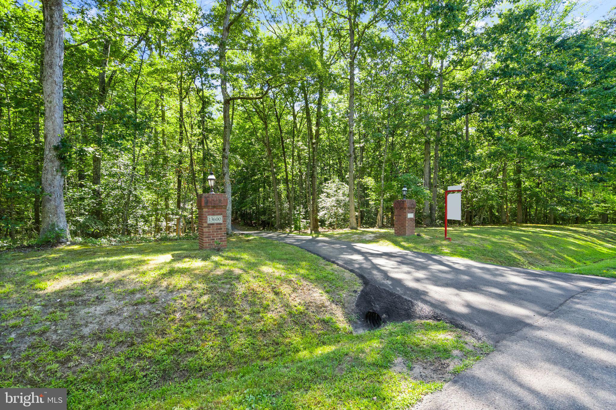 13600 Kalmbacks Mill Dr