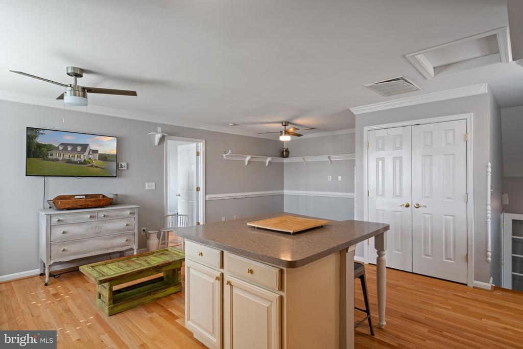 6871 Deer Mountain