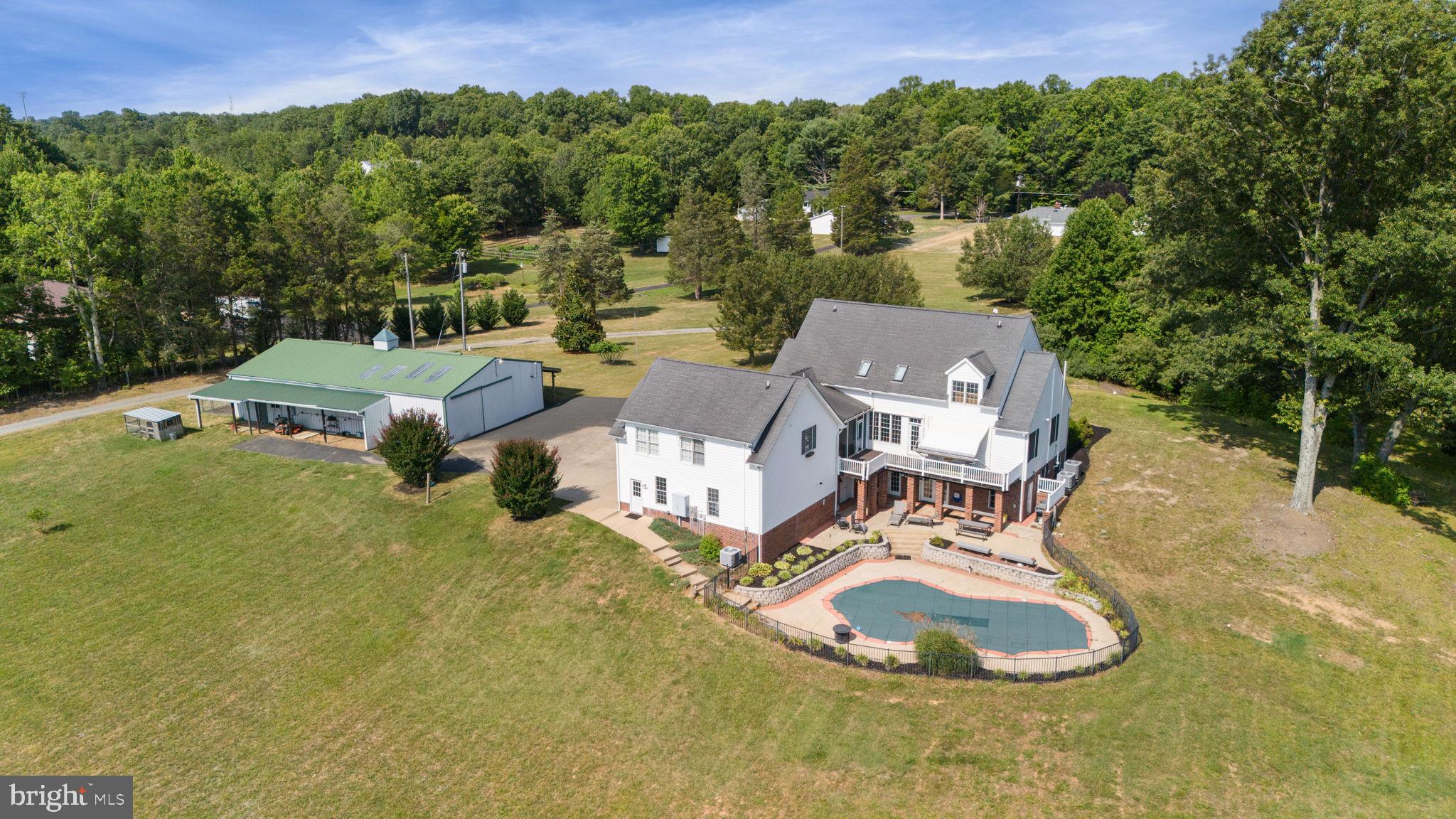 6871 Deer Mountain