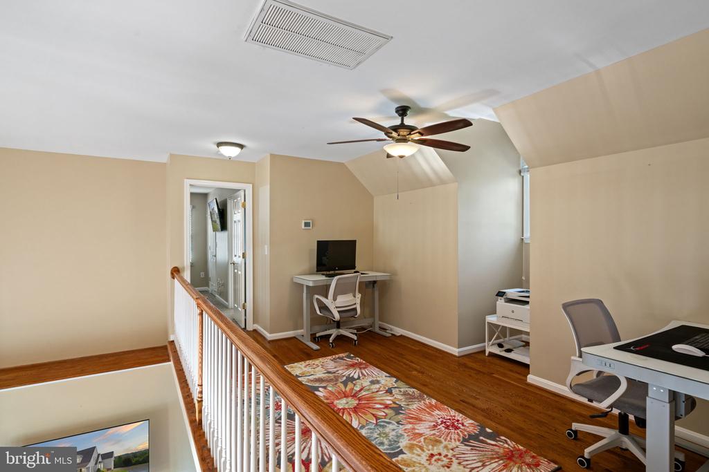 6871 Deer Mountain