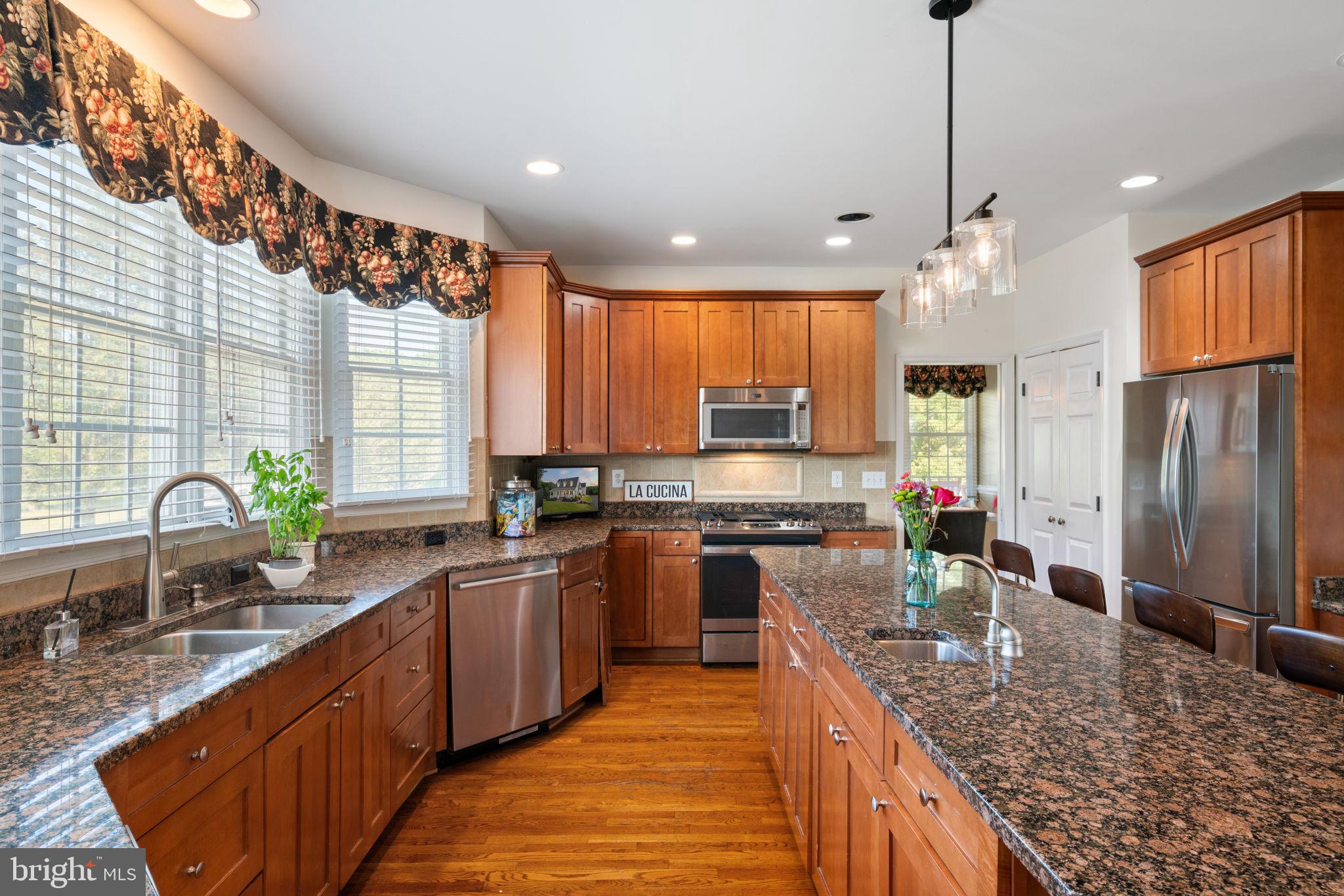 6871 Deer Mountain
