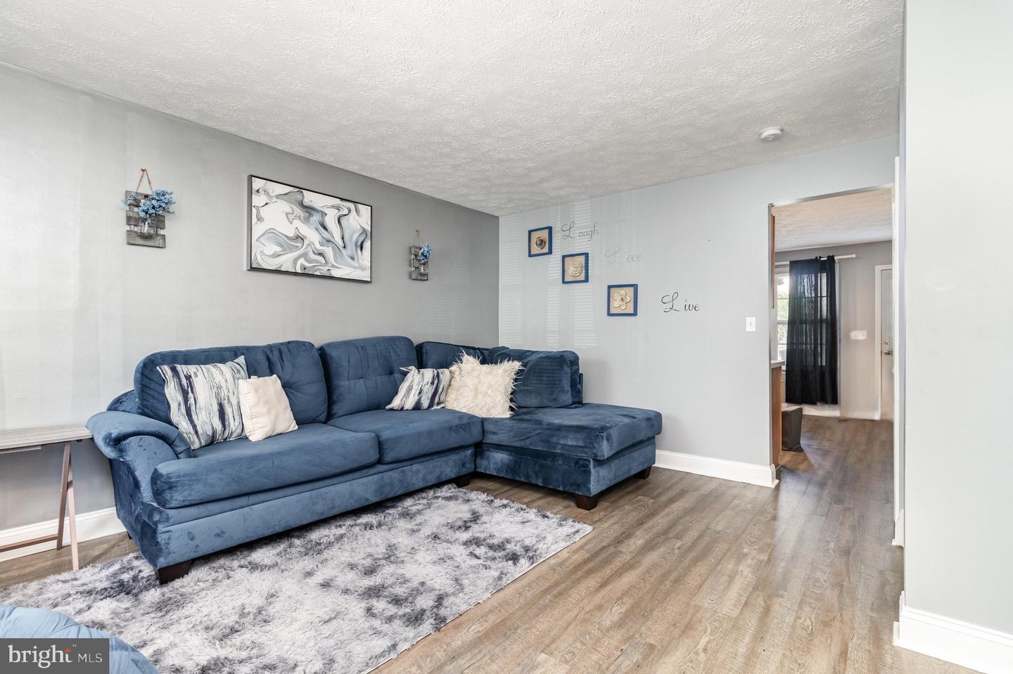 10602 Boxmeer Ct