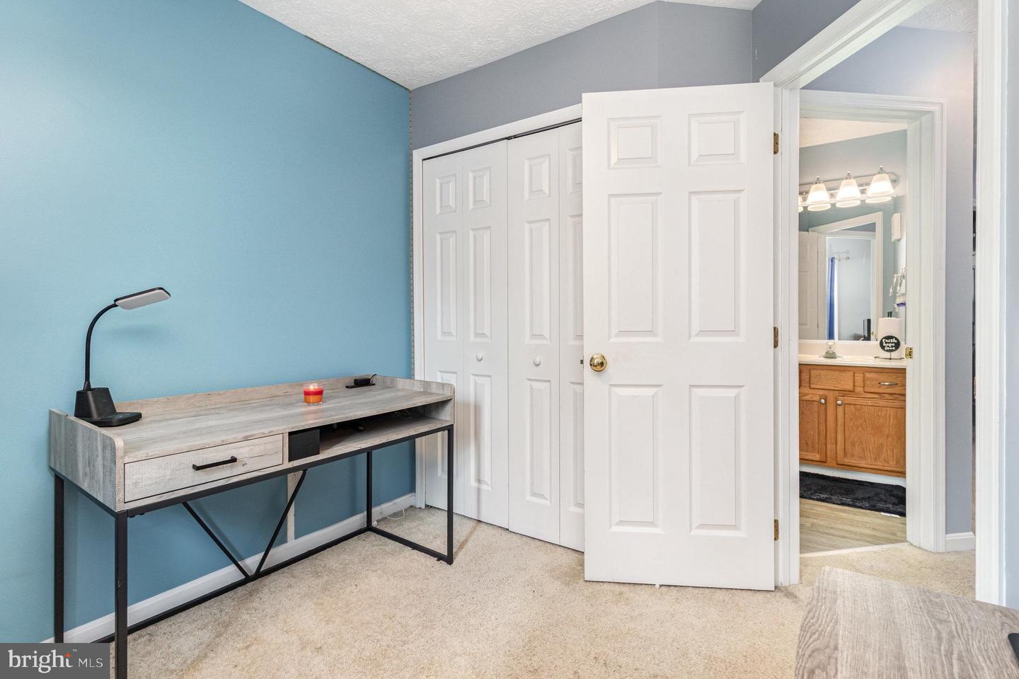 10602 Boxmeer Ct