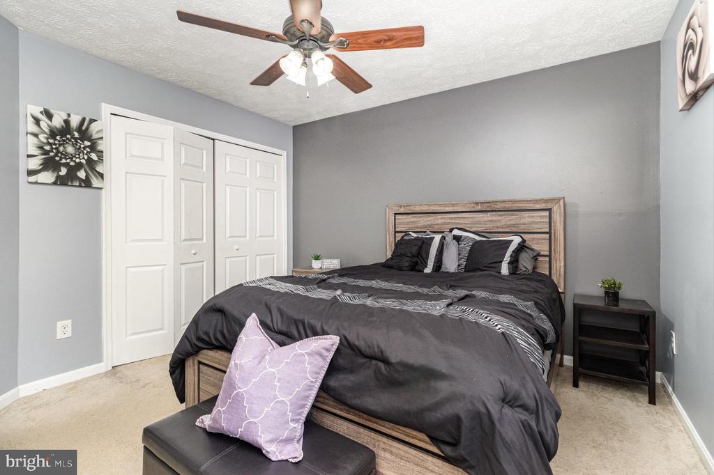 10602 Boxmeer Ct