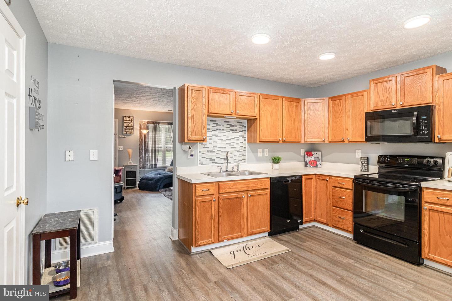 10602 Boxmeer Ct