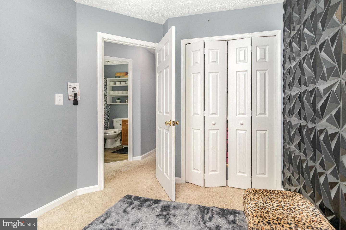 10602 Boxmeer Ct