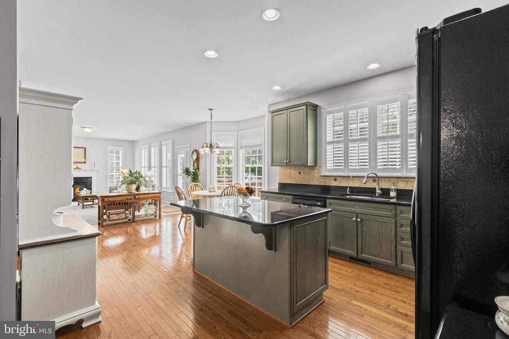 8602 General Sykes Cir