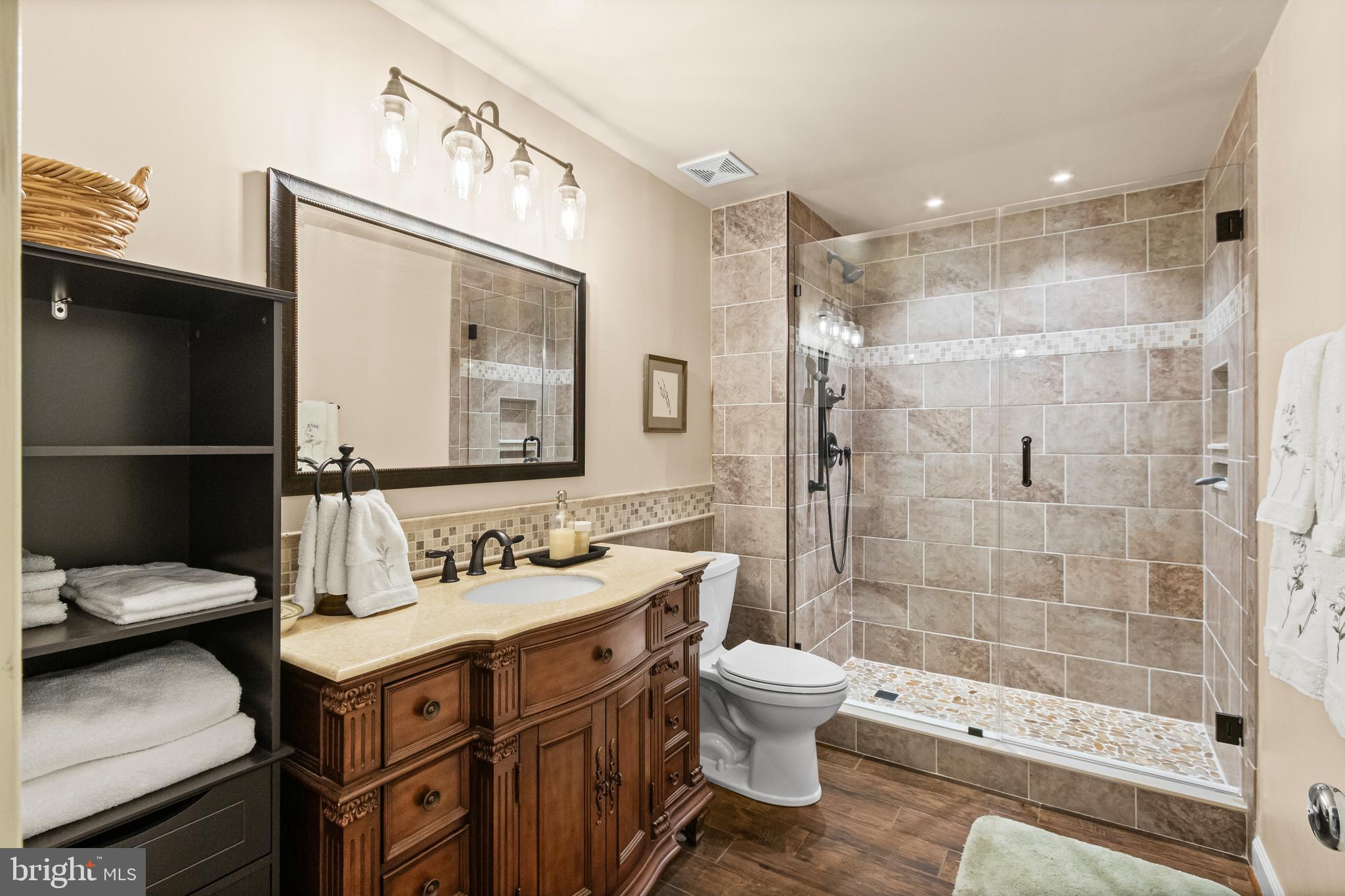 8602 General Sykes Cir