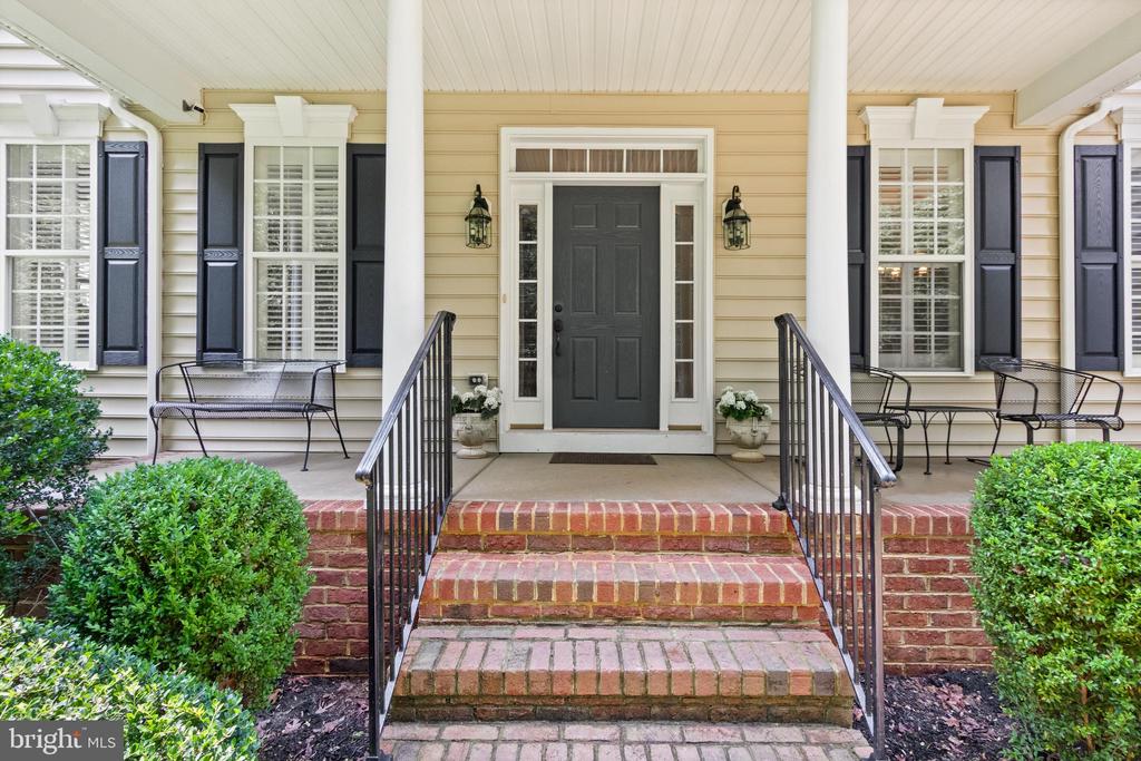 8602 General Sykes Cir