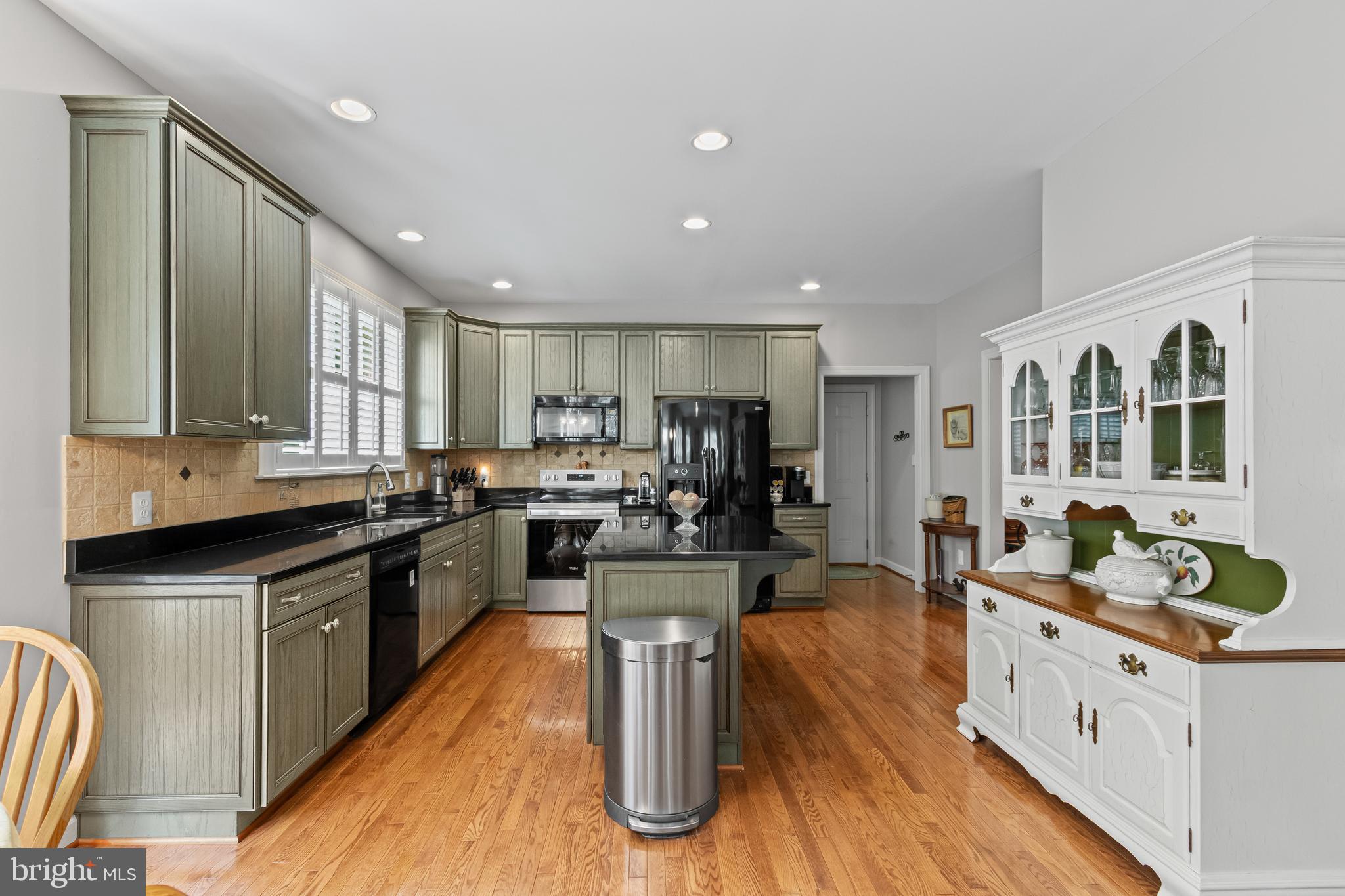 8602 General Sykes Cir