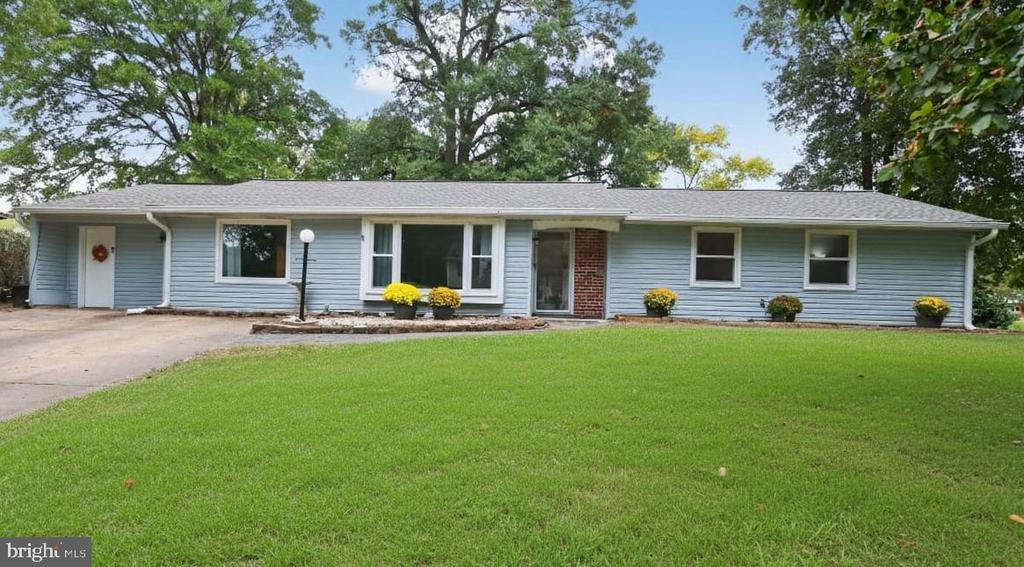 3301 SOMERSET LANE