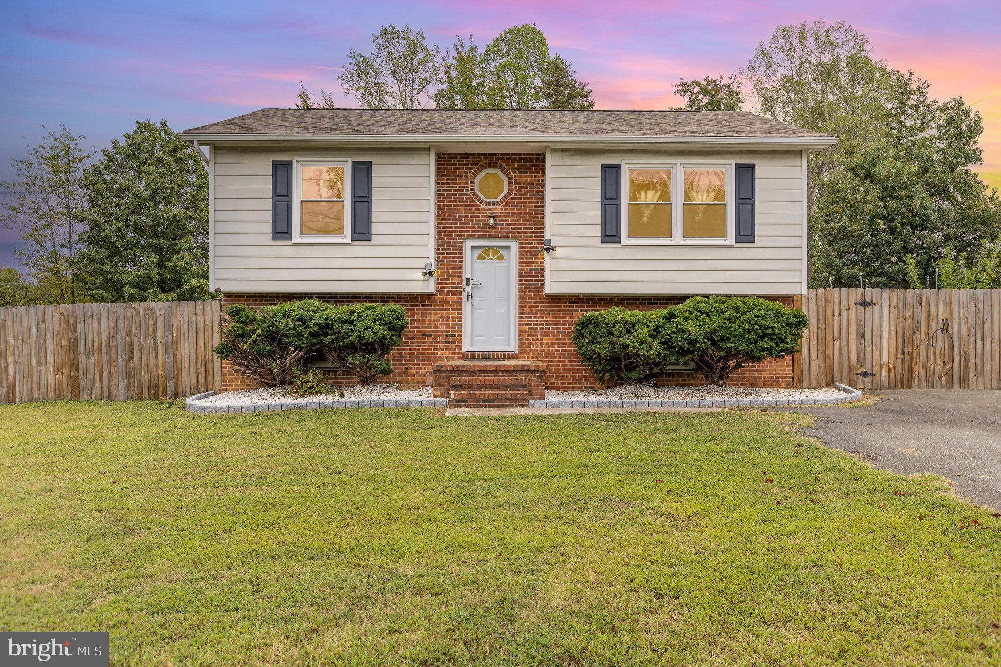 11241 OLD LEAVELLS ROAD