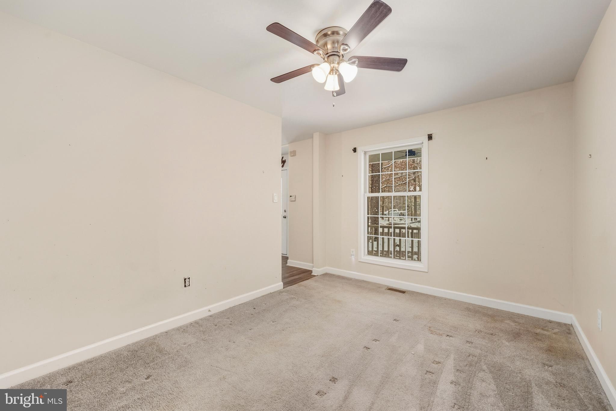 10305 TRACY LANE