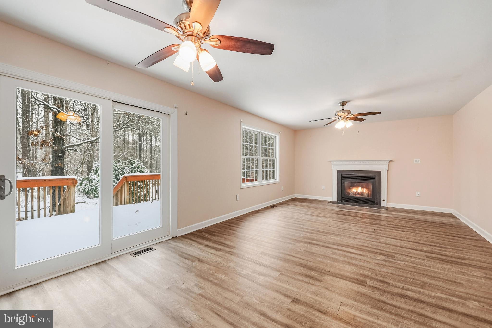 10305 TRACY LANE