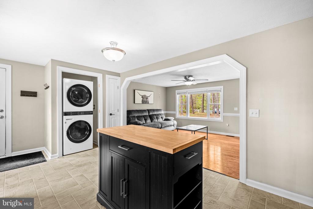 10400 LANDON LANE