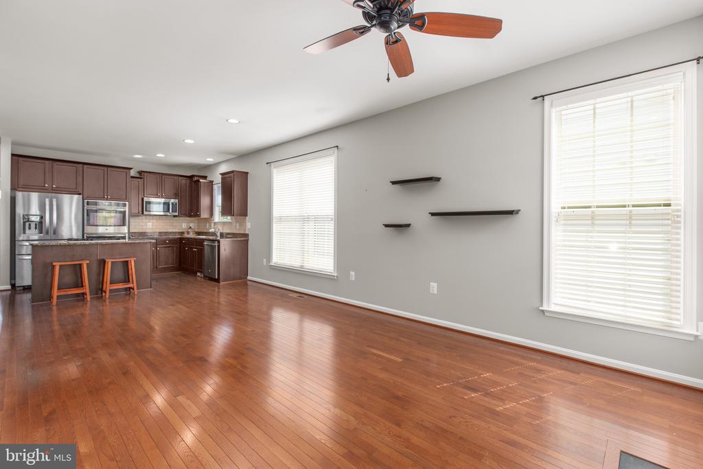 6016 E GREENBRIER RIVER ROAD
