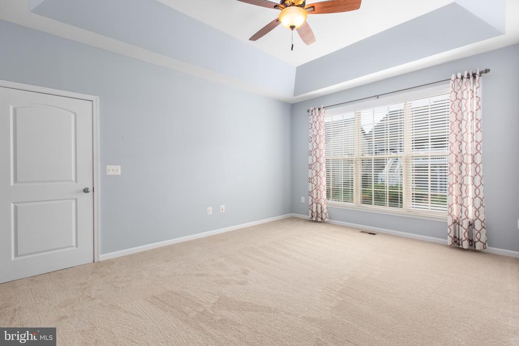 6016 E GREENBRIER RIVER ROAD