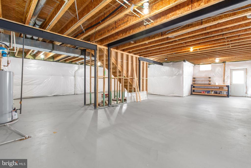6016 E GREENBRIER RIVER ROAD