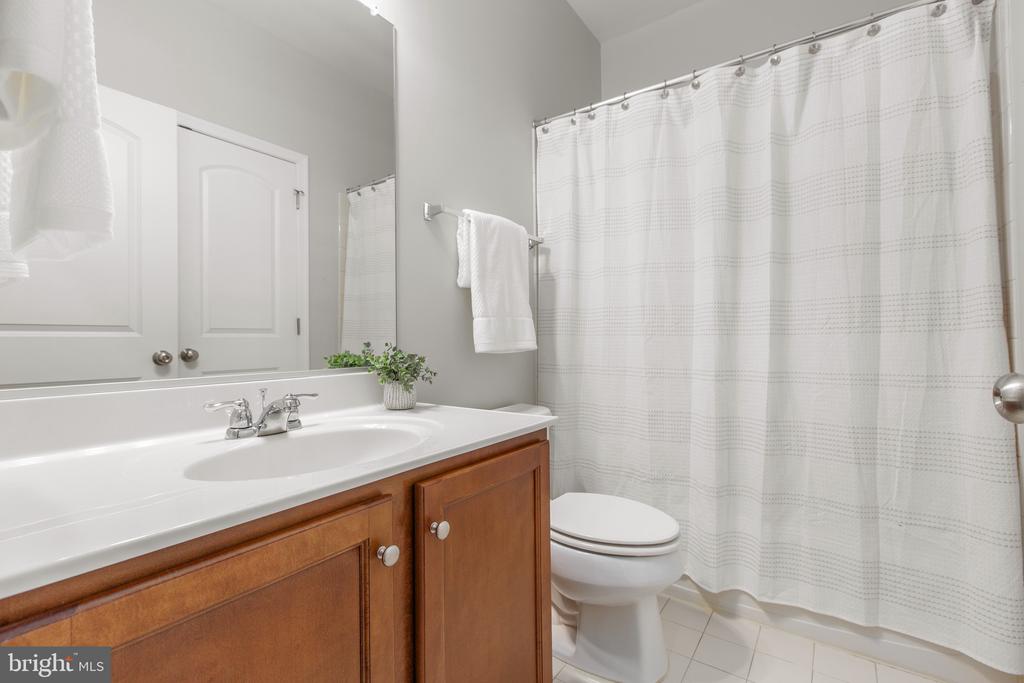 6016 E GREENBRIER RIVER ROAD