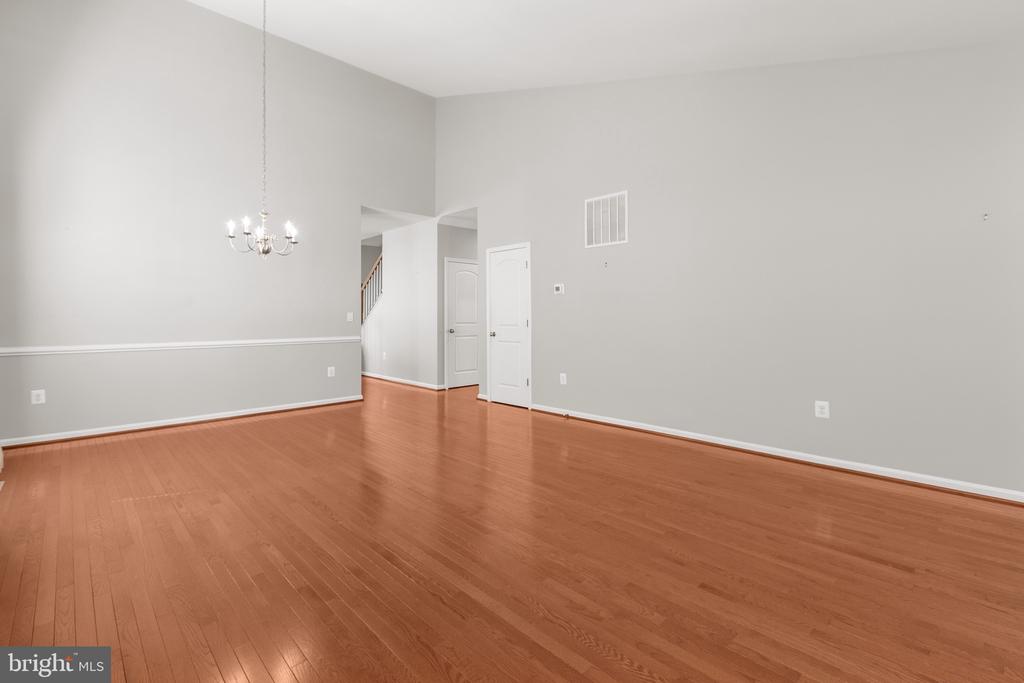 6016 E GREENBRIER RIVER ROAD