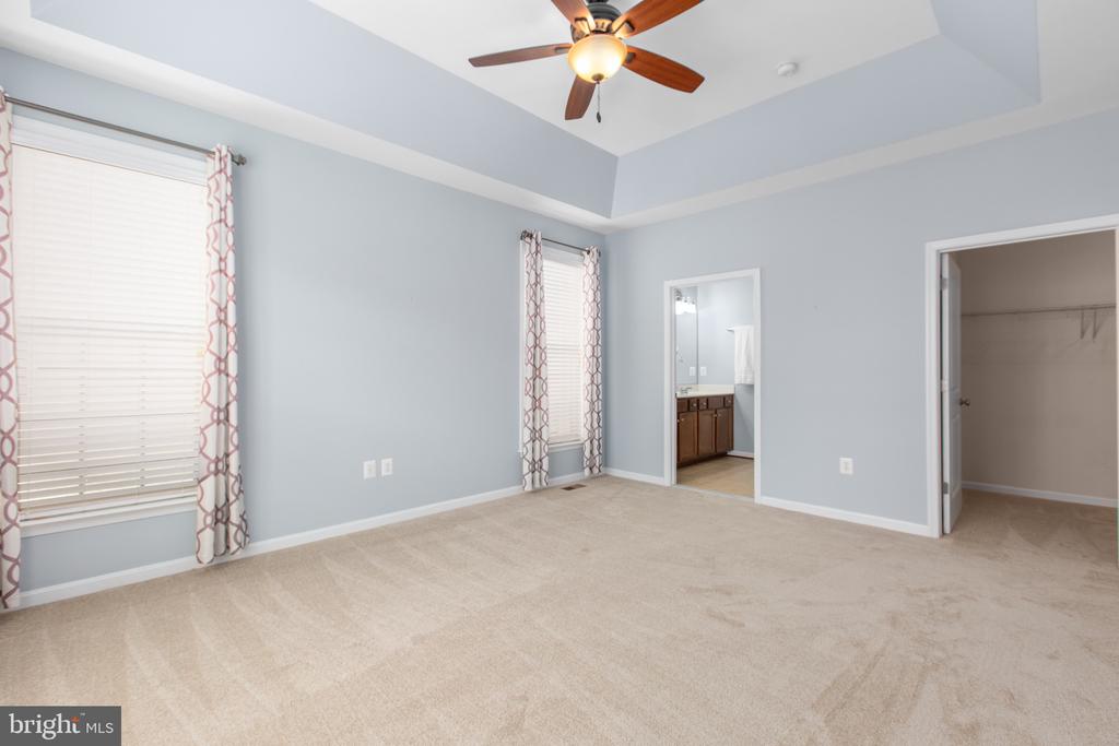 6016 E GREENBRIER RIVER ROAD