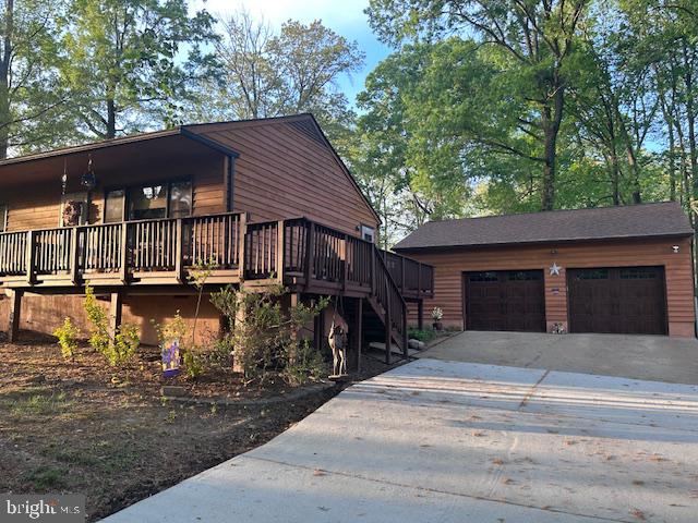 313 GREEN ARBOR DRIVE