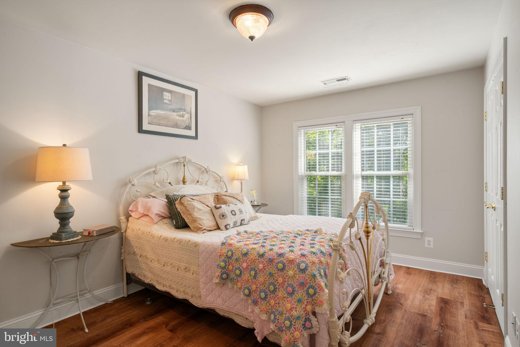 8801 GENERAL COUCHS COURT
