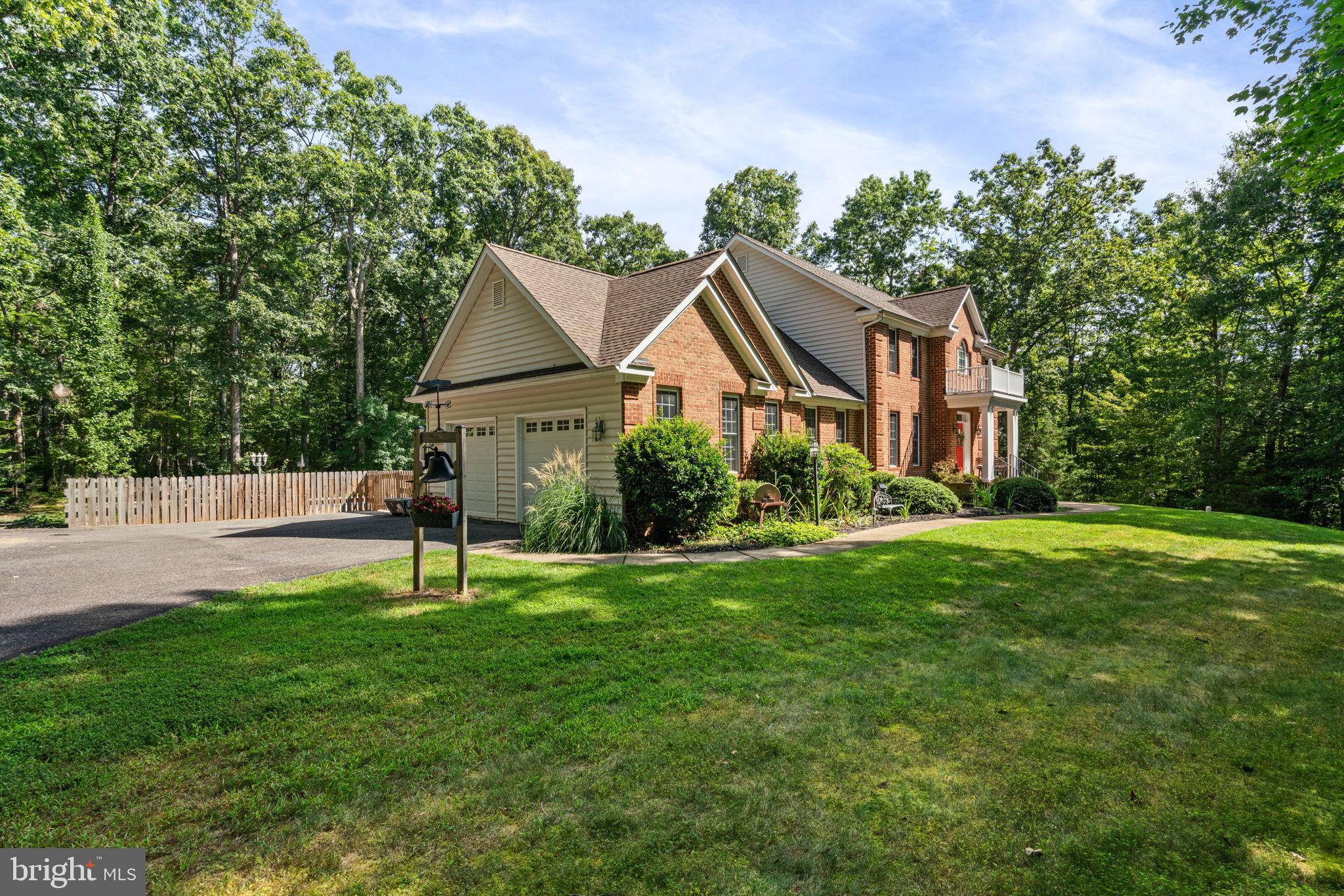 8801 GENERAL COUCHS COURT