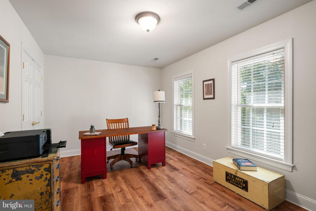 8801 GENERAL COUCHS COURT