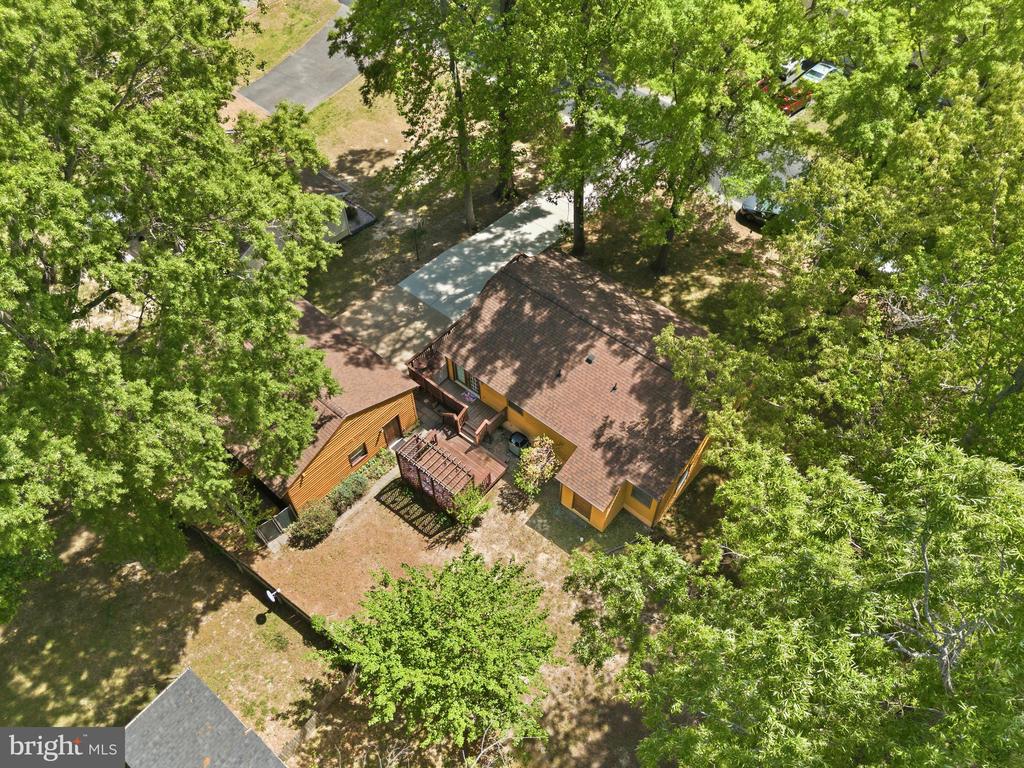 313 GREEN ARBOR DRIVE