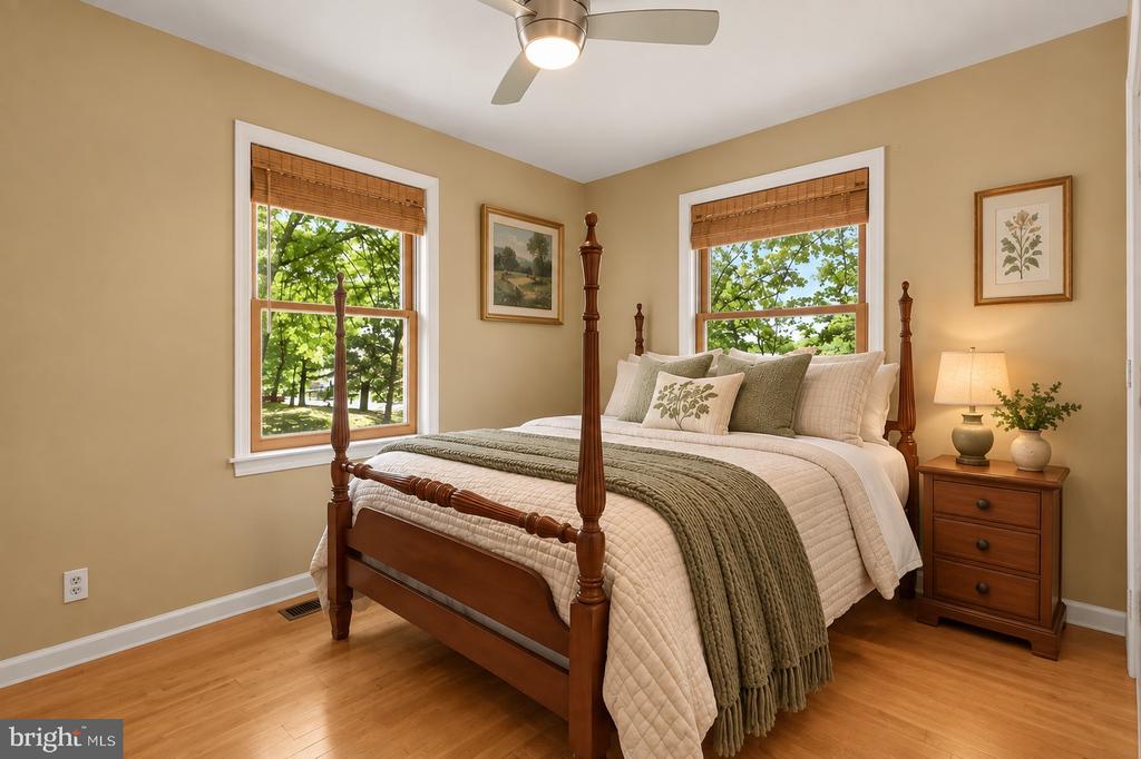 313 GREEN ARBOR DRIVE