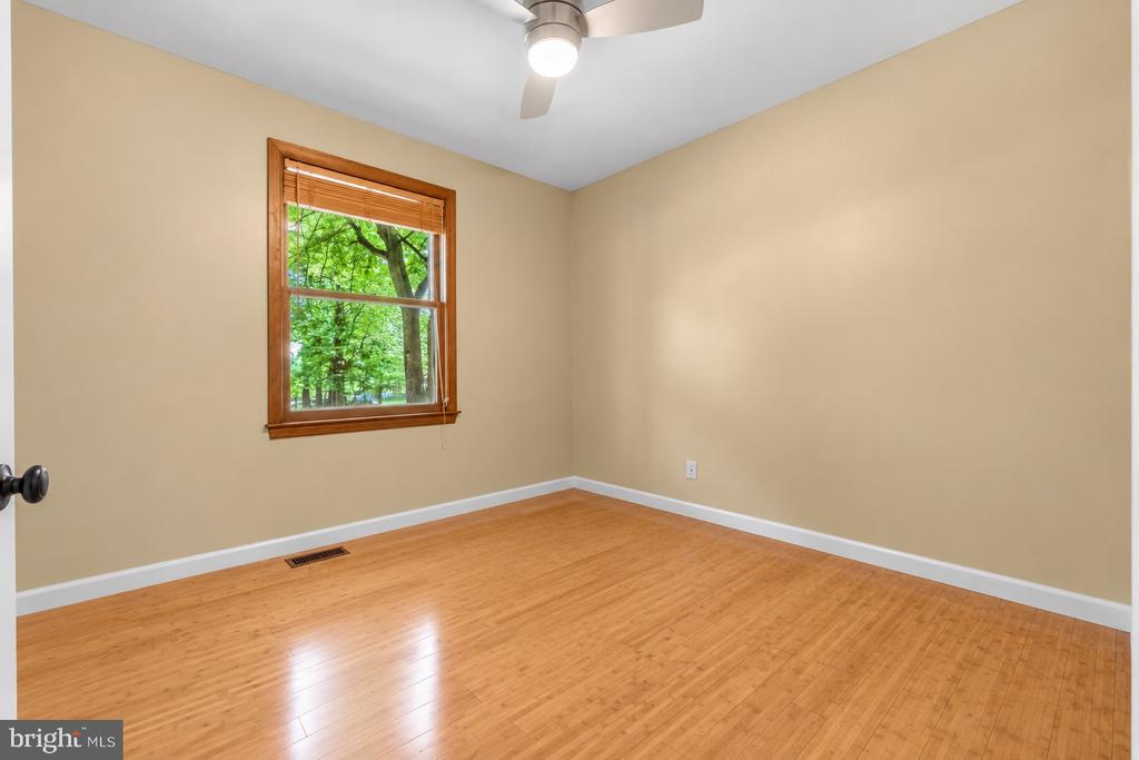 313 GREEN ARBOR DRIVE