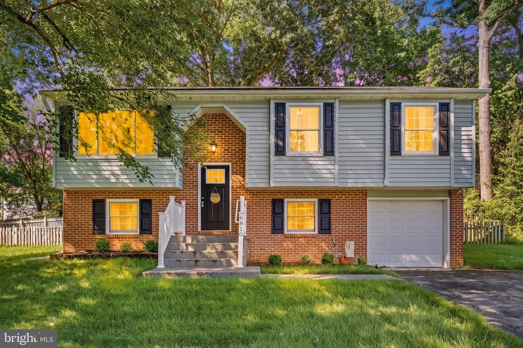 6810 ESTATE LANE