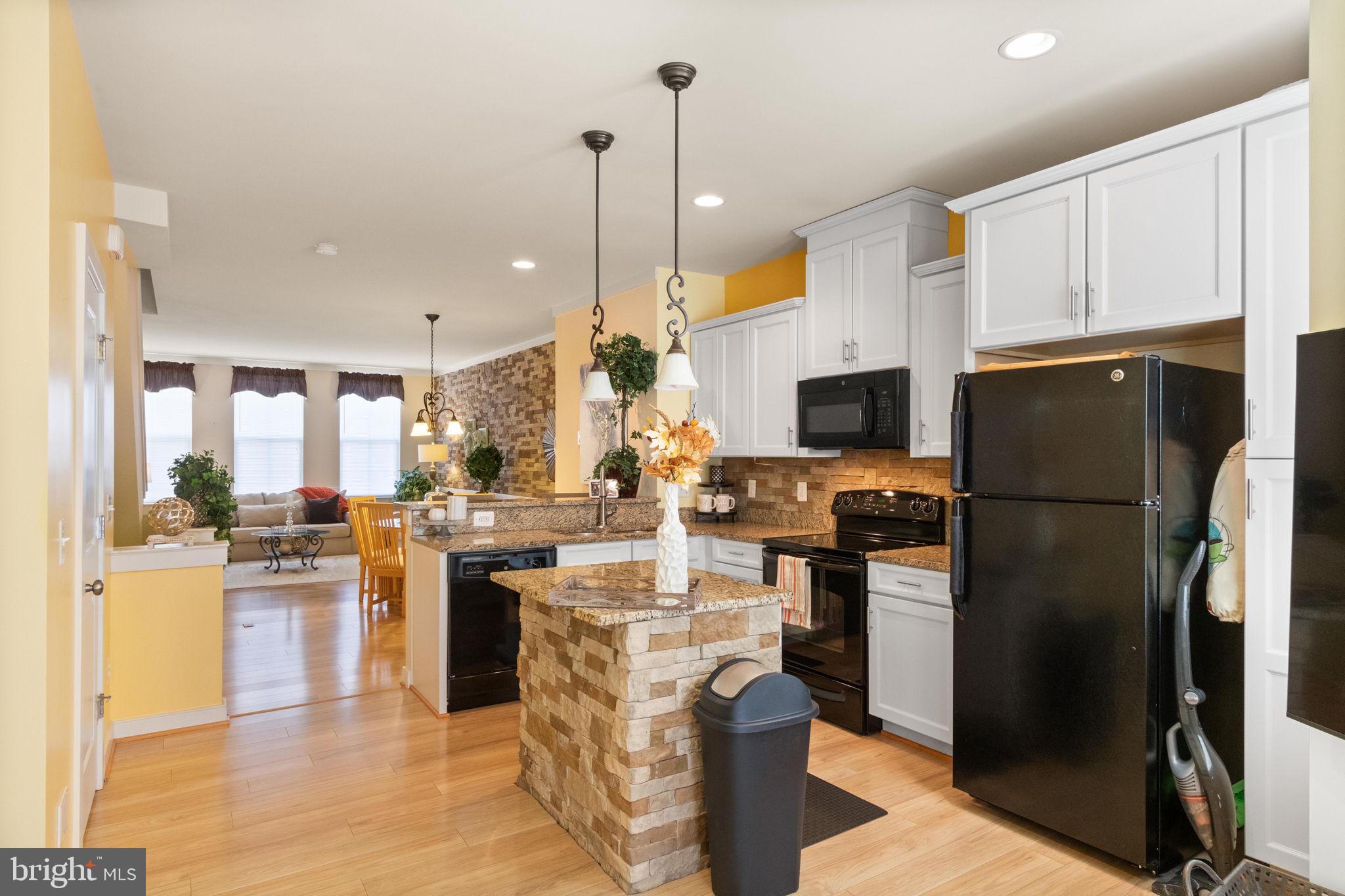 104 Shamrock Dr #13108