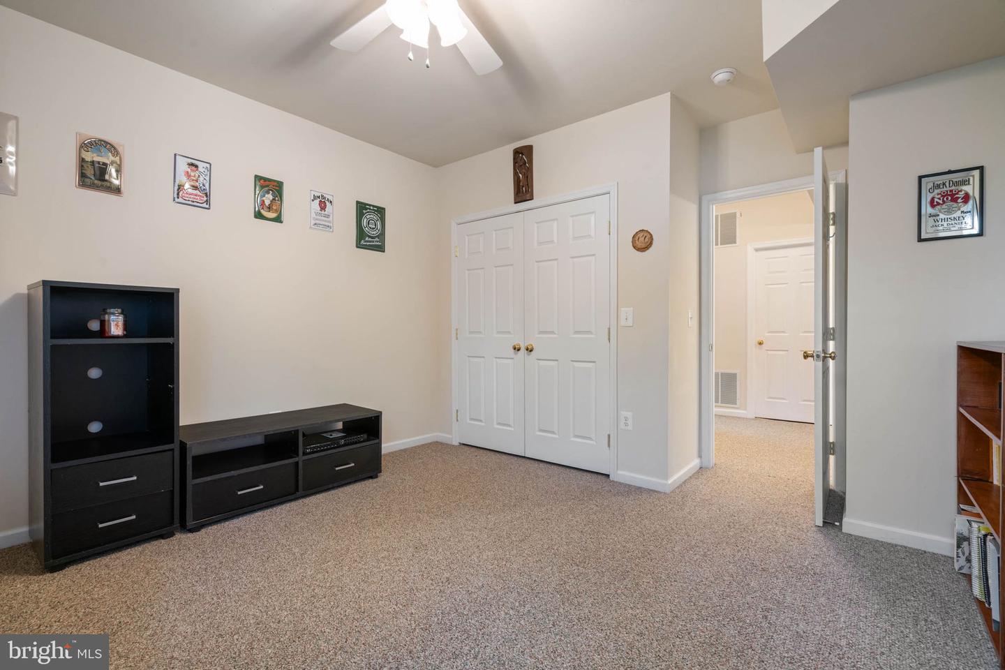 7 Aztec Dr