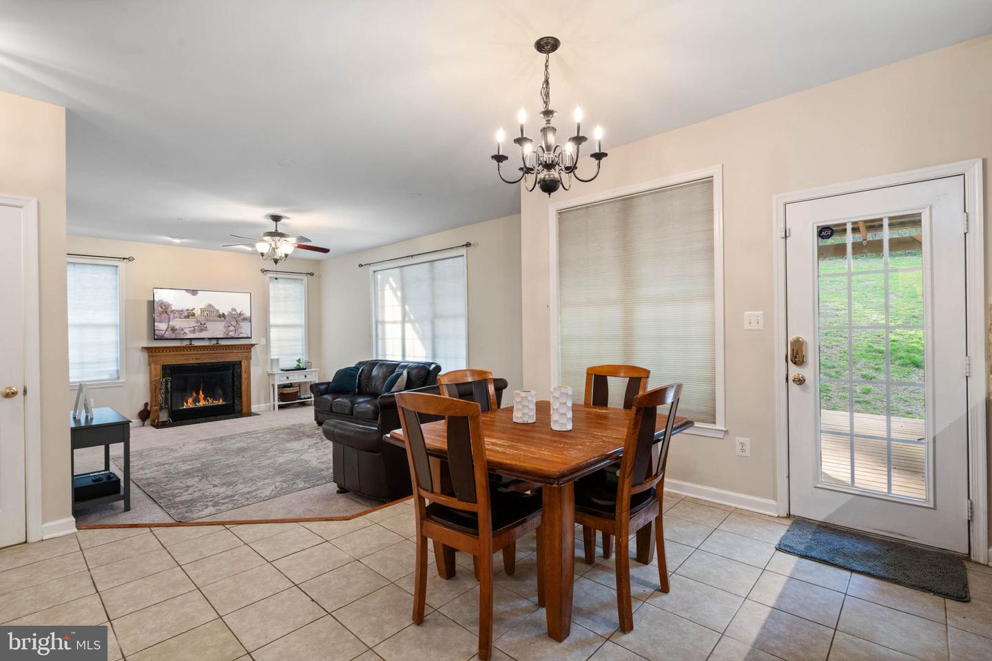 7 Aztec Dr