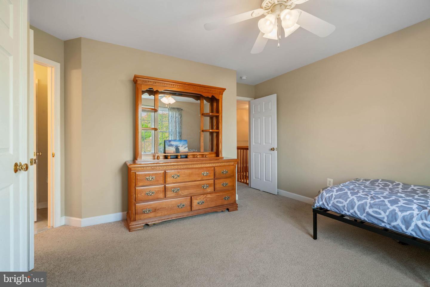 7 Aztec Dr