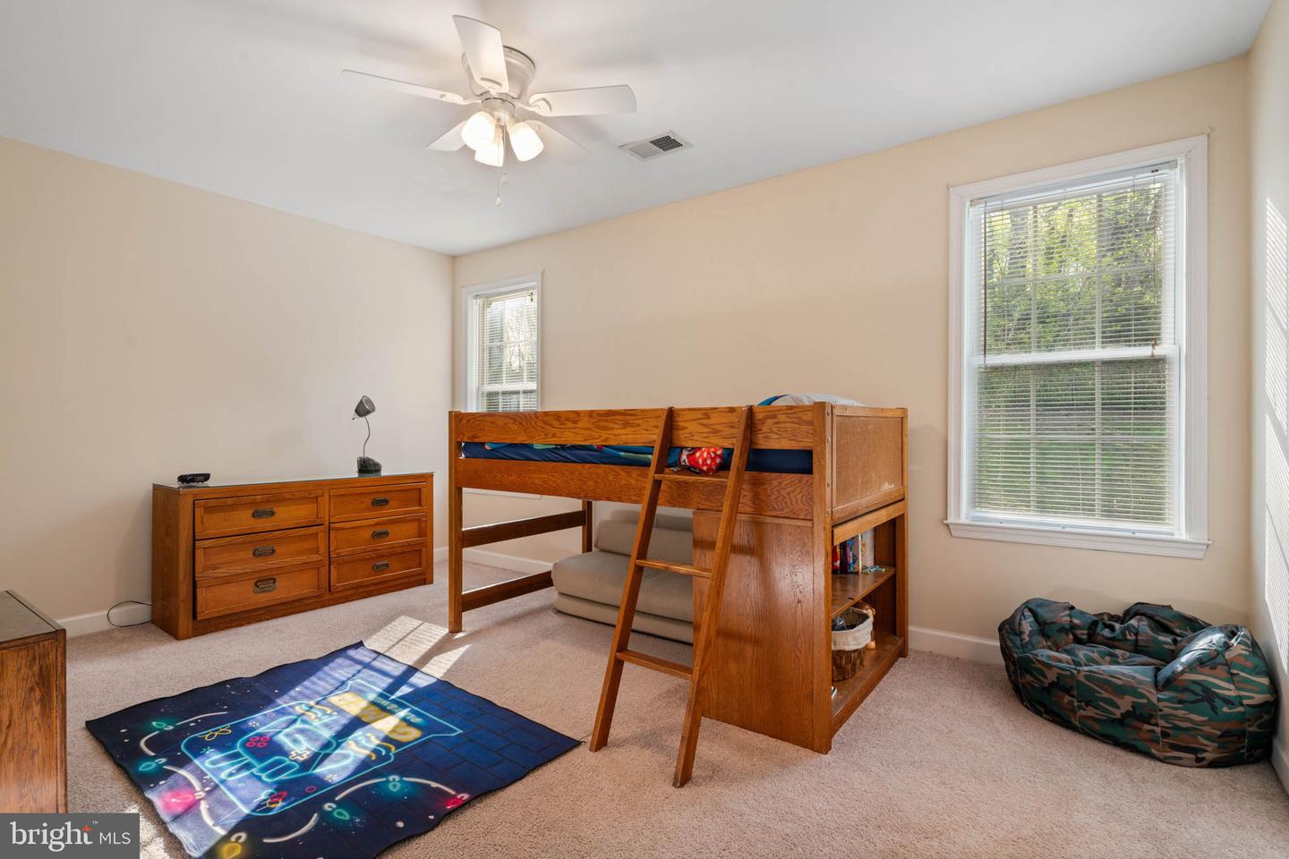 7 Aztec Dr