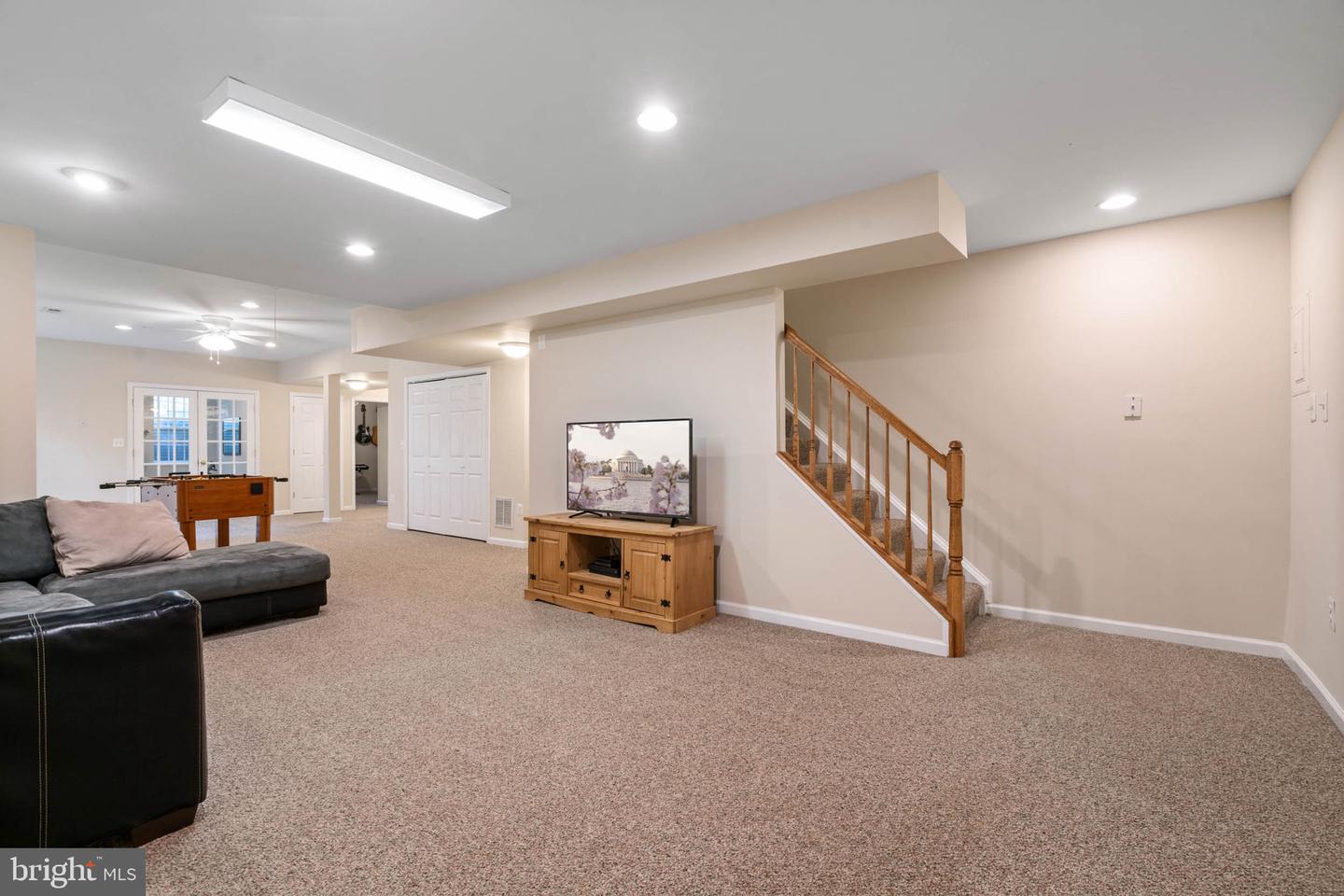 7 Aztec Dr