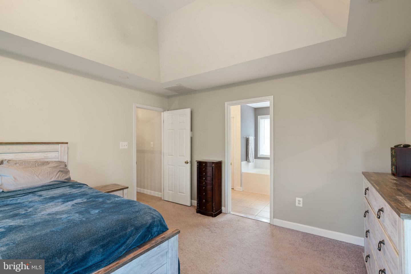 7 Aztec Dr