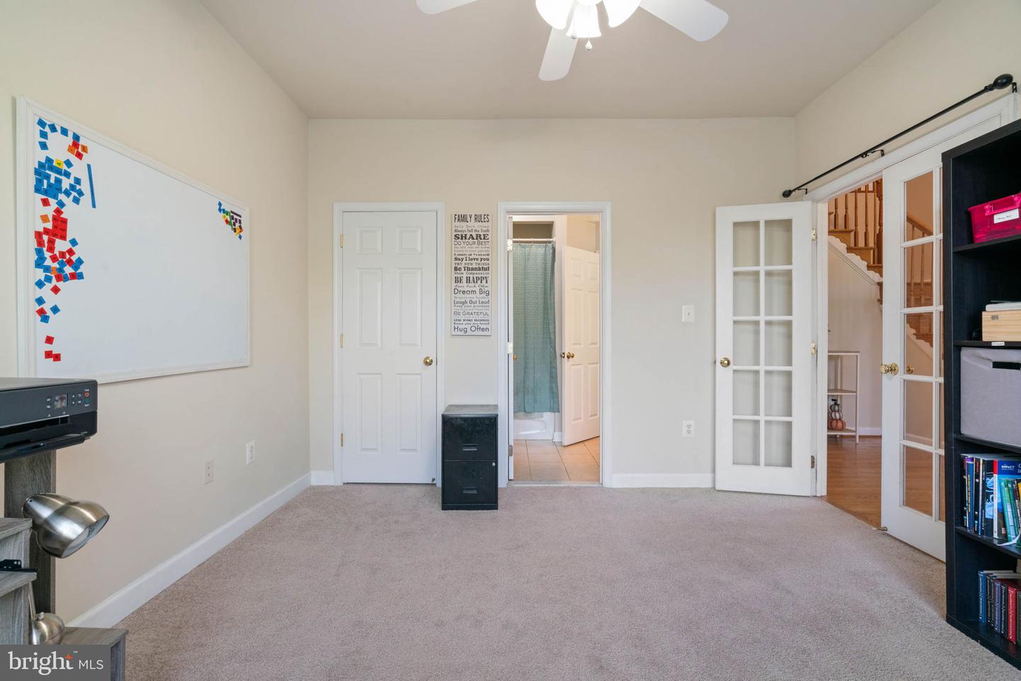 7 Aztec Dr