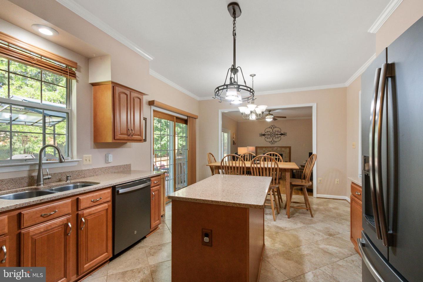 48 Blossom Wood Ct