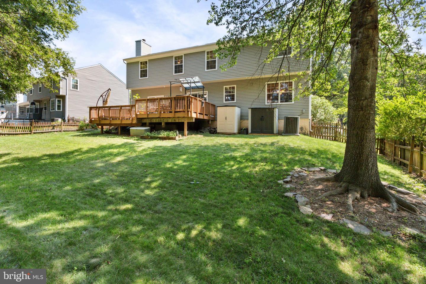 48 Blossom Wood Ct