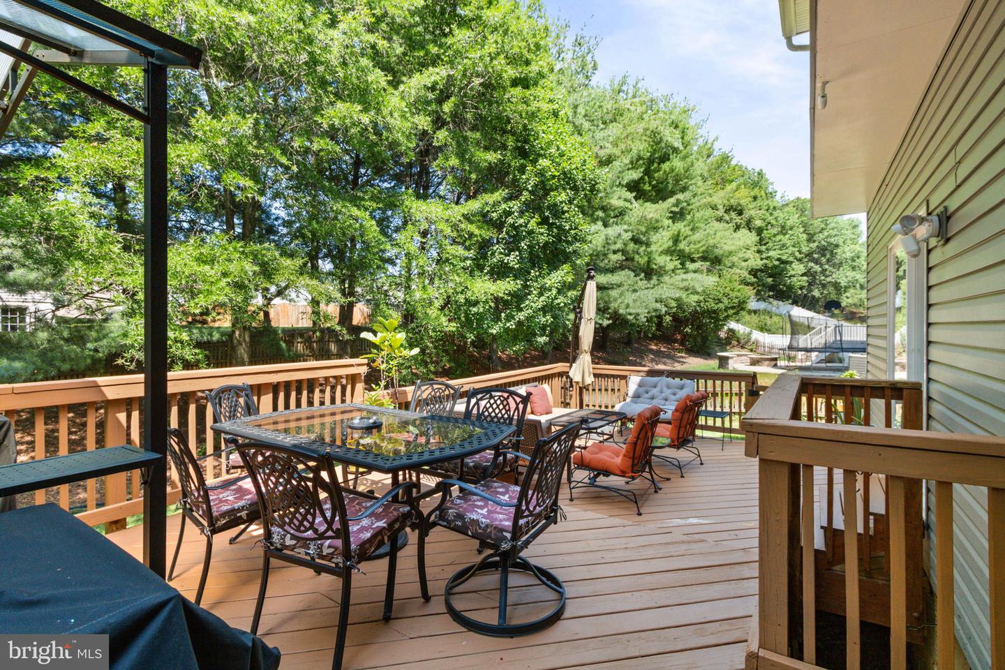 48 Blossom Wood Ct