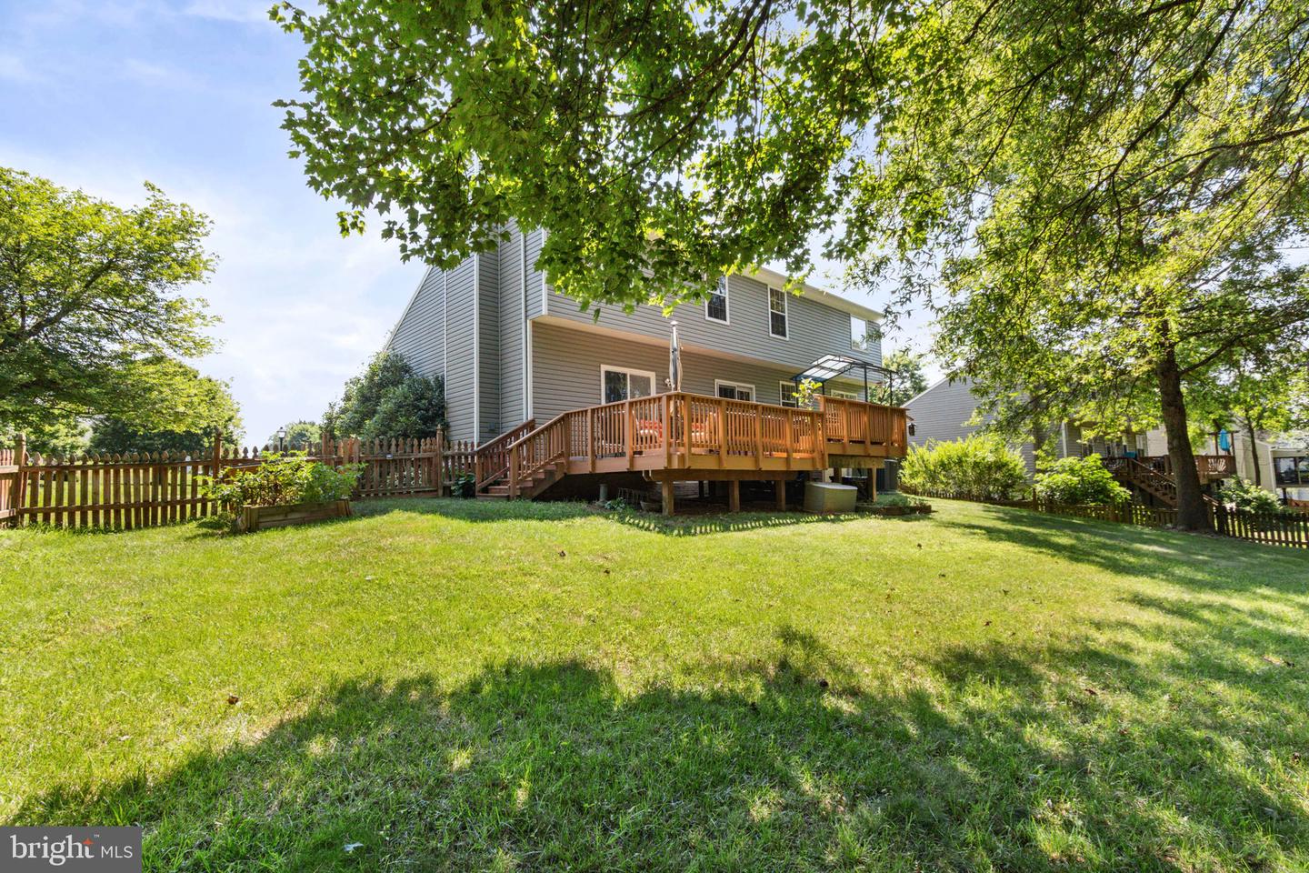 48 Blossom Wood Ct