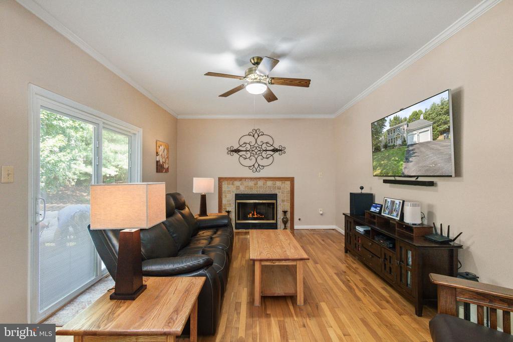 48 Blossom Wood Ct