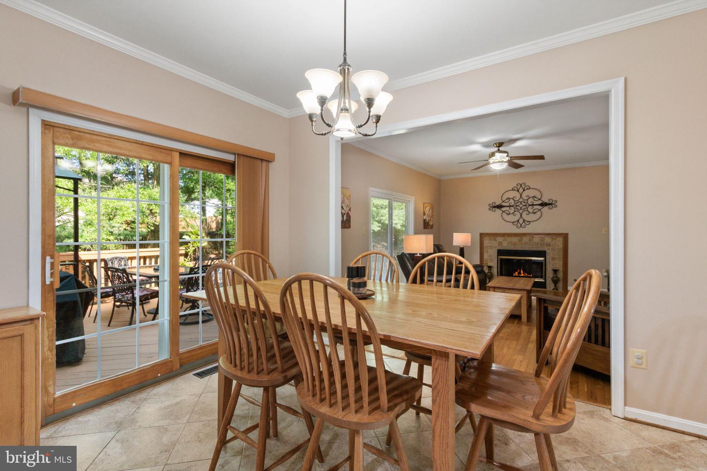 48 Blossom Wood Ct