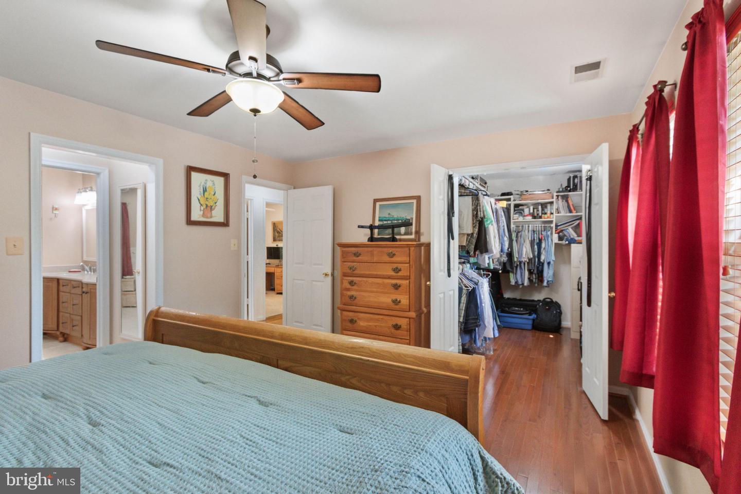 48 Blossom Wood Ct