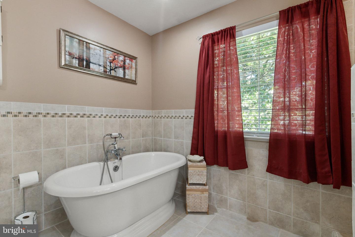 48 Blossom Wood Ct